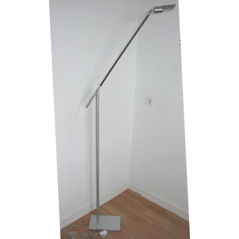 Podstawa lampy podłogowej – zbliżenie